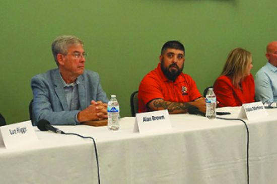 USD No. 480 board candidates discuss improvements USD No. 480 board candidates discuss improvements